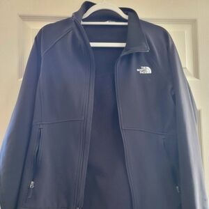 The North Face Lightweight Windwall Jacket